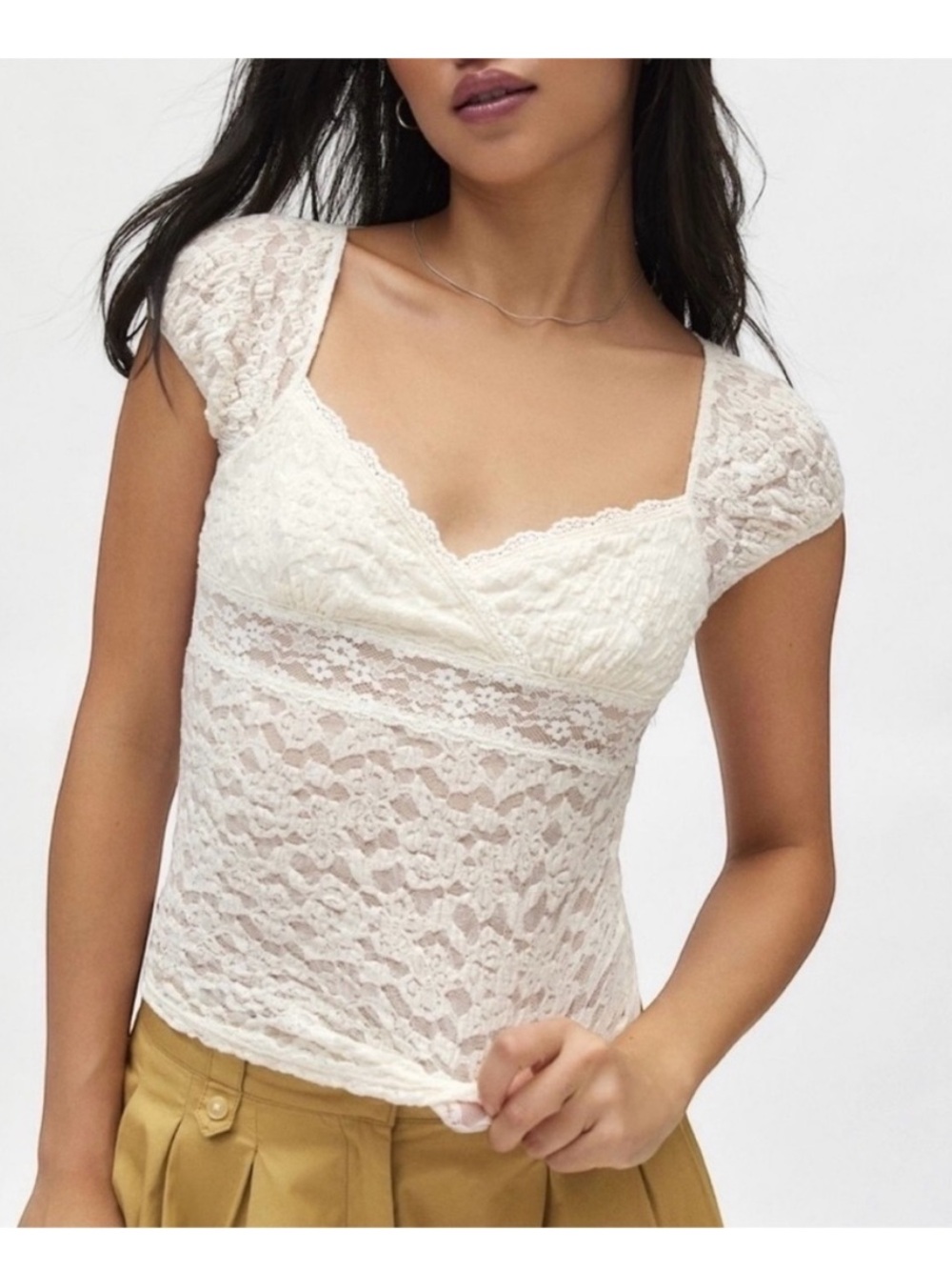 Urban Outfitters Kimchi Blue Clementine Femme Lace Top XS EUC